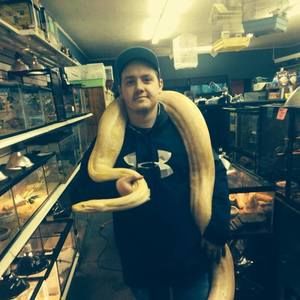 Meet your Posher, Aaron